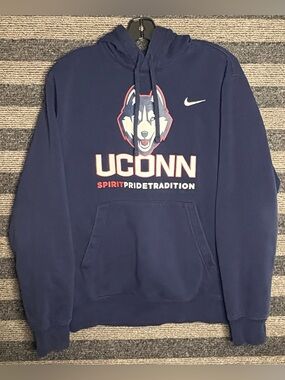 Nike Navy UConn Huskies NCAA Hoodie Sweatshirt Men’s Medium EUC